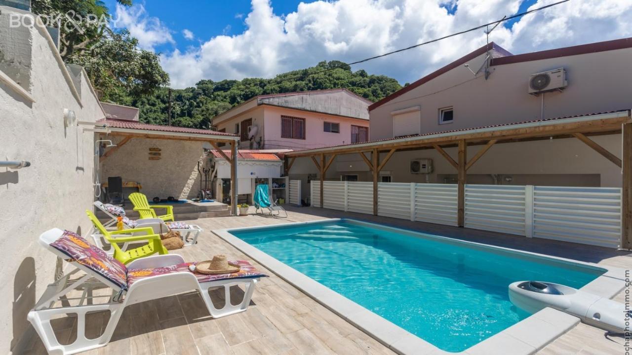 Alpinia - Appt Avec Piscine Partagee Apartment Saint-Pierre Exterior foto